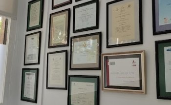 Parellada Clínica Dental