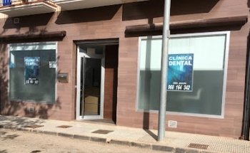 Clínica Dental Aljorra - Prof. Dr. Raúl Jiménez Soto