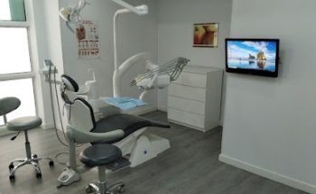 Clínica Dental SONRISA AMIGA / Dentista Alcala de Henares