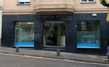 Clínica Dental Anfruns