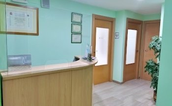 Clínica Dental DENTALSUR - Dra. Francisca Calvo Serrano