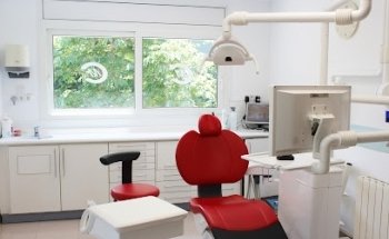 Clínica Dental Dra. Cabestre