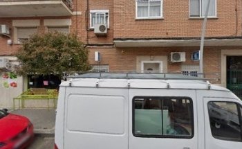 Clinica Dental Gema Rojo