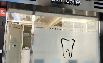 Clínica dental Dres.Cortes