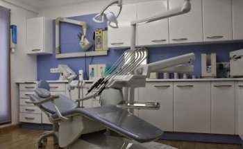 Clínica Dental José Antonio Chávez Odontólogo