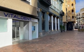 Clínica Dental Vitaldent