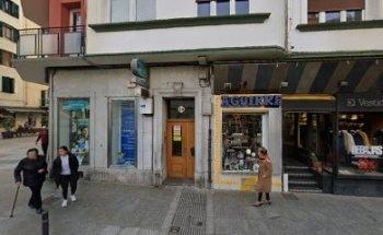 Miren Albistegi. Odontologia