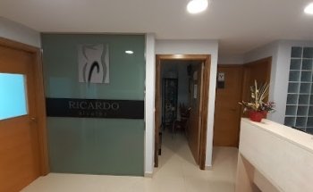 Clínica Dental Ricardo Alvarez Amor