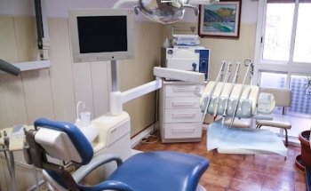 Clínica Dental Josefina Arce