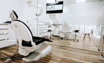 Clínica Dental Rujas