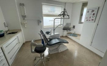 UGIDENTAL,CLÍNICA DENTAL