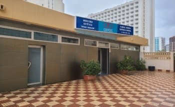 Clínica Implantologica Dental y cirugía estetica