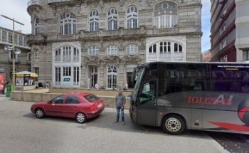 Clínicas Dentales Fernando Hernández Vallejo