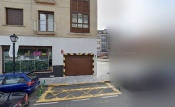 Dr. Ignacio Díez Gil -Aradimedic Clínica Dental