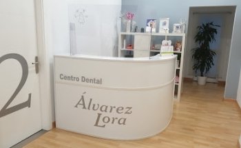 Centro Dental Álvarez Lora