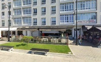 CLINICA DENTAL VARELA - REYES