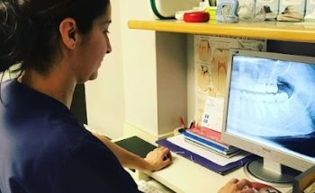 Centre D'odontología Integrada Ribera Del Sió