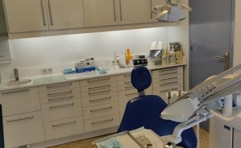 Clínica Dental Dr. Guirado