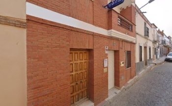 Clínica Dental Emilio José Merino