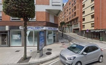 Clínica Dental Francisco Fernández Menéndez