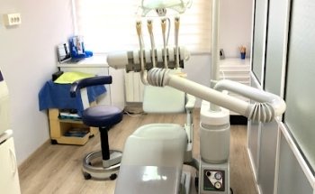 Clínica Dental Cruells (Centre autoritzat amb Num. registre sanitari E08029592)