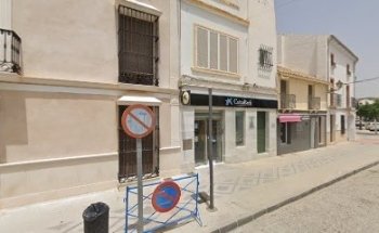 Clinica dental Adela Tenor Badolatosa