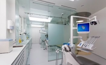 Centro Dental Dr. Juan Aguilera