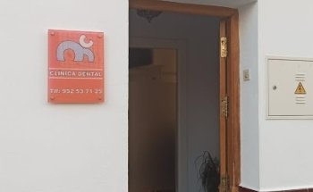 Clínica Dental MC Periana