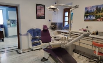Clínica Dental VALLE DE LECRÍN