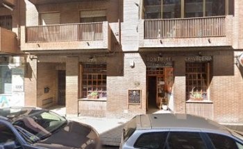 Clínicas Dentales AURIUM