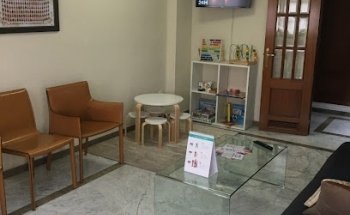 CLINICA DENTAL DENTIAS Dra. Cristina Aguilar Rodríguez