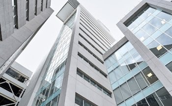 OralmaxQ, Clínica Dental y Maxilofacial