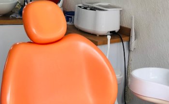 Dentista general coronas e implantes dentales