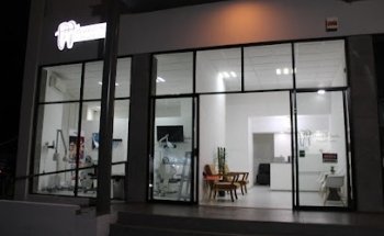 Health & Smile Dental Center