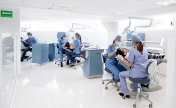 Clínica Odontológica UNITEC Marina - Universidad Tecnológica de México