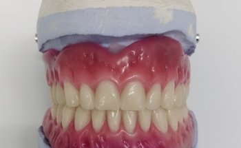 DIM DENTAL IMPLANTOLOGY & MORE