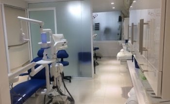 GRUPO DENTAL DEL ORO