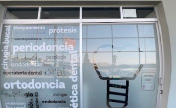 Dental + Implant Elle