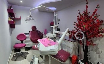 Dental Center Especialidades Las Américas