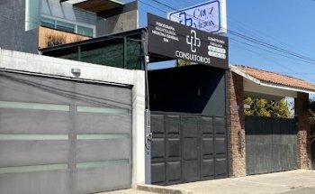 Cruz de la Misión - Consultorios