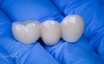 Dr. Enrique Muñoz - Consultorio Dental