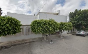 Cirujano bucal y maxilofacial Dr. Antonio Salazar Garay