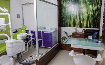 Dra. Lidia Tamayo/Cirugía oral y maxilofacial.