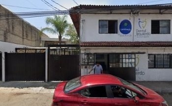 Clínica Dental Izquierdo