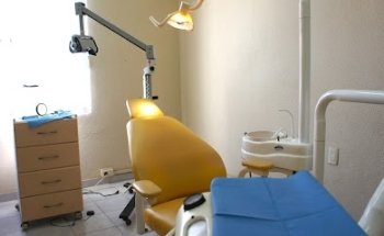 Grupo Dental De la Llave