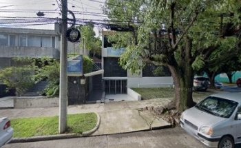 Dr. Juan Maldonado, Odontologo