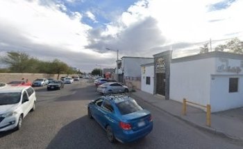 Smile Life Clínica Dental (Dentista)