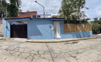 Dr. Arturo Meijueiro