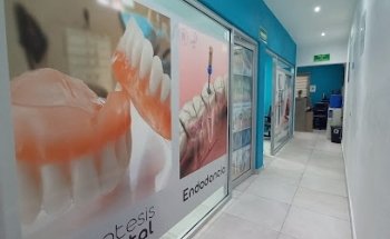 Clínica DENTAL CABAÑAS