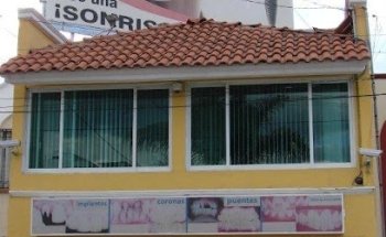 Clínica Odontológica Siglo XXI